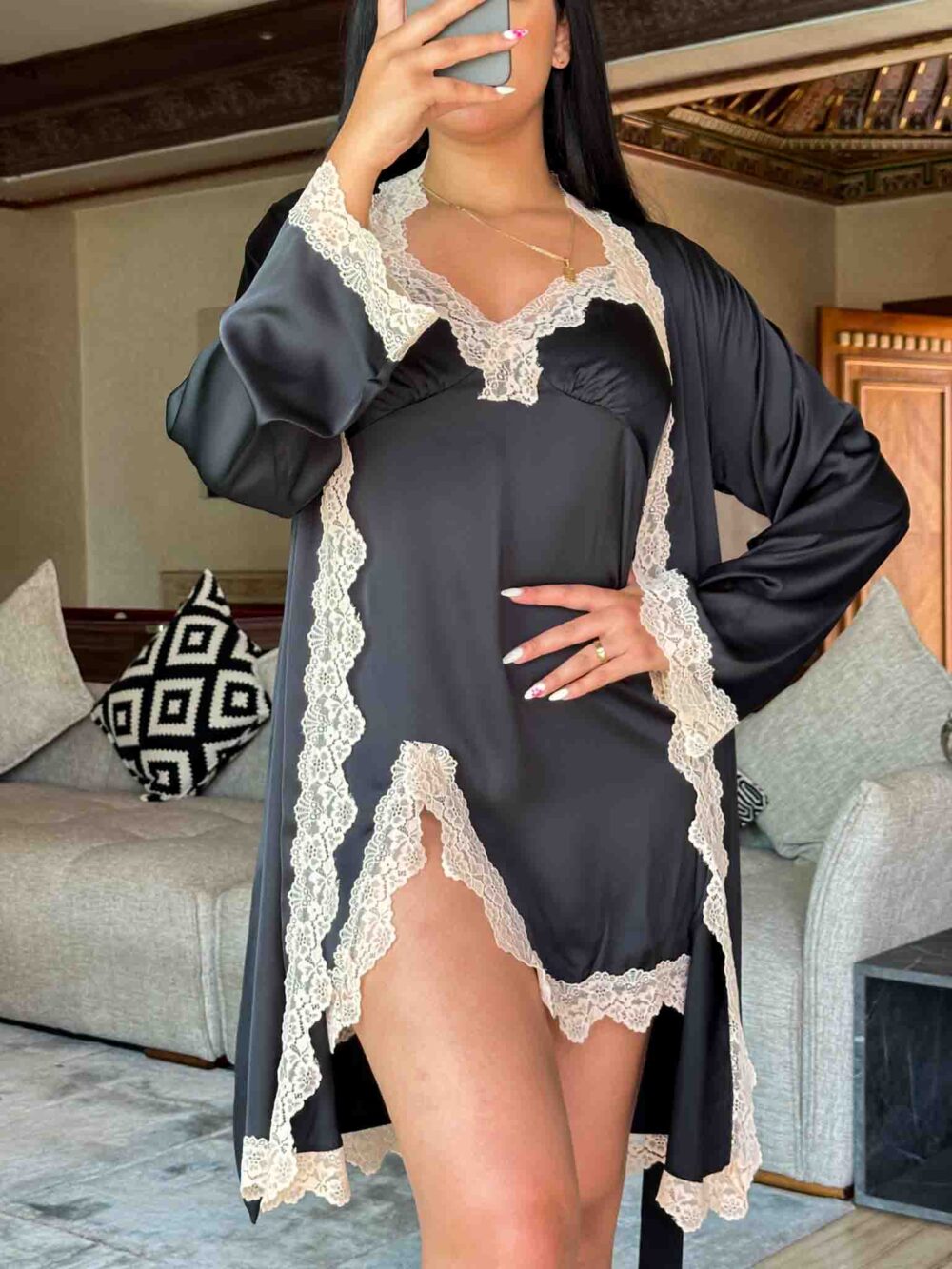 Solara (Ensemble 5 pièces en satin de soie et dentelle) by FERGIS_-32 Solara (Ensemble 5 pièces en satin de soie et dentelle) by FERGIS_-32